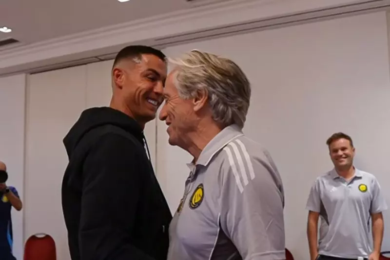 جيسوس يستبعد رونالدو من الرحلة الآسيوية