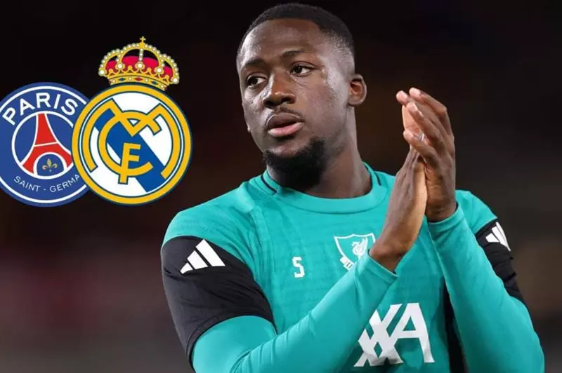 كوناتي يحسم وجهته القادمة بين ريال مدريد وباريس